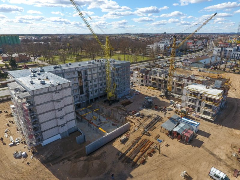 Budynki wielorodzinne przy ulicy Tabortowskiego 1 i 3 w Grajewie kwiecień 2019